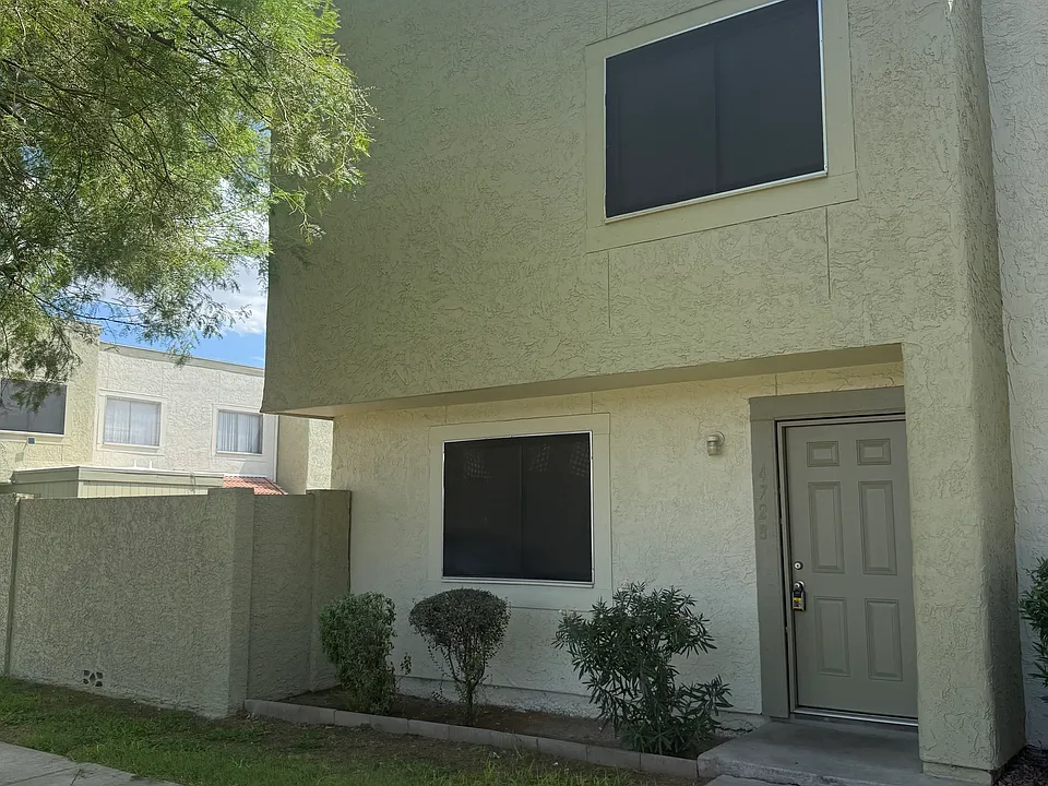 4728 W Palo Verde Dr