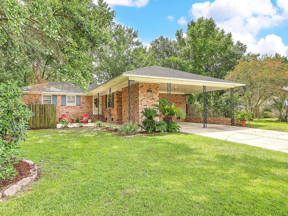 1st image of 4241 Karen Dr
