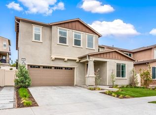 20611 Lanark St, Winnetka, CA 91306