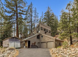 678 Virginia Dr, Stateline, NV 89449