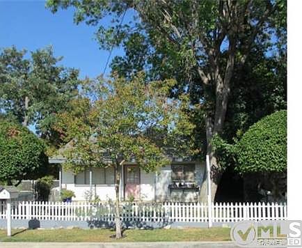 1st image of 25146 Everett Dr