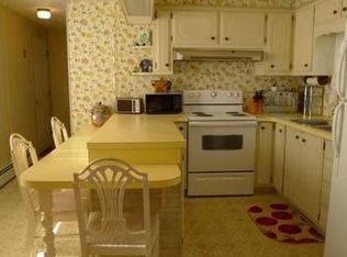 37 Lisa Cir, Merrimac, MA 01860
