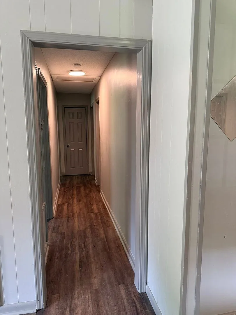 3 Bed 1 Bath House for Rent — Photo 4