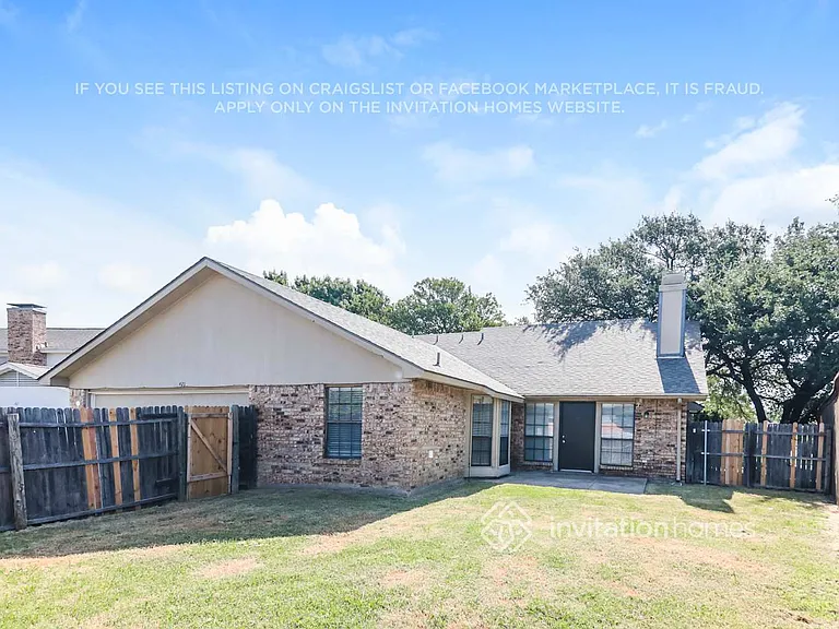 421 Kingsbridge Dr — Photo 16