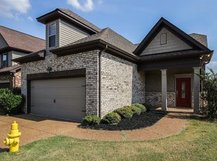 100 Trenton Ln, Hendersonville, TN 37075