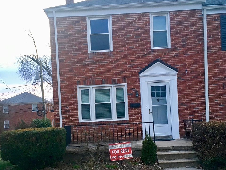 End Unit Townhouse