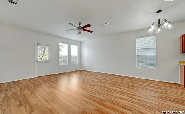 27018 Rustic — Photo 3