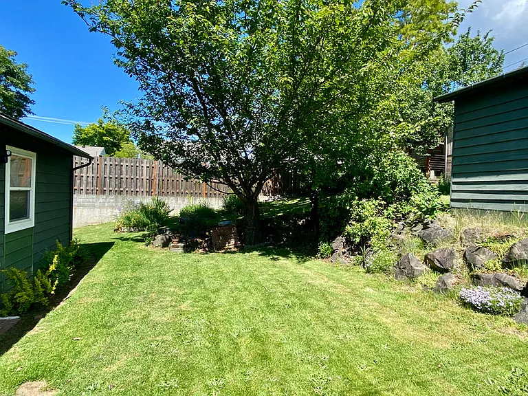 3212 13th Ave S — Photo 14