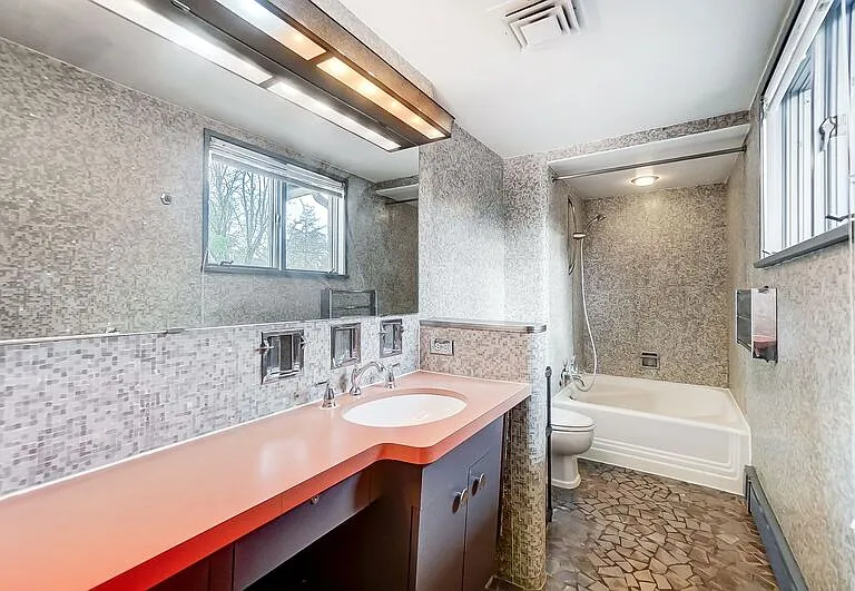2881 Observatory Ave #2 — Photo 39