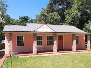 216 Lebanon Rd, Pendleton, SC 29670