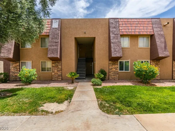 5240 Indian River Dr Unit 273, Las Vegas, NV 89103