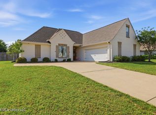 103 Catherine Blvd, Clinton, MS 39056