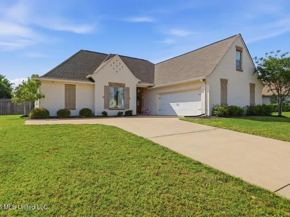 103 Catherine Blvd, Clinton, MS 39056