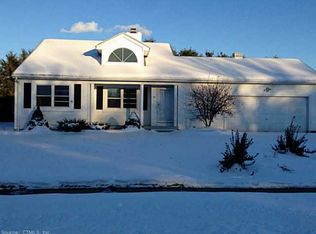 115 Elvree St, Manchester, CT 06042