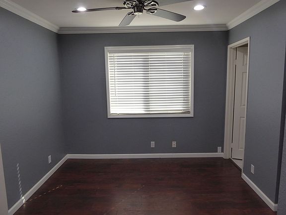 5th image of 17908 River Cir APT 3