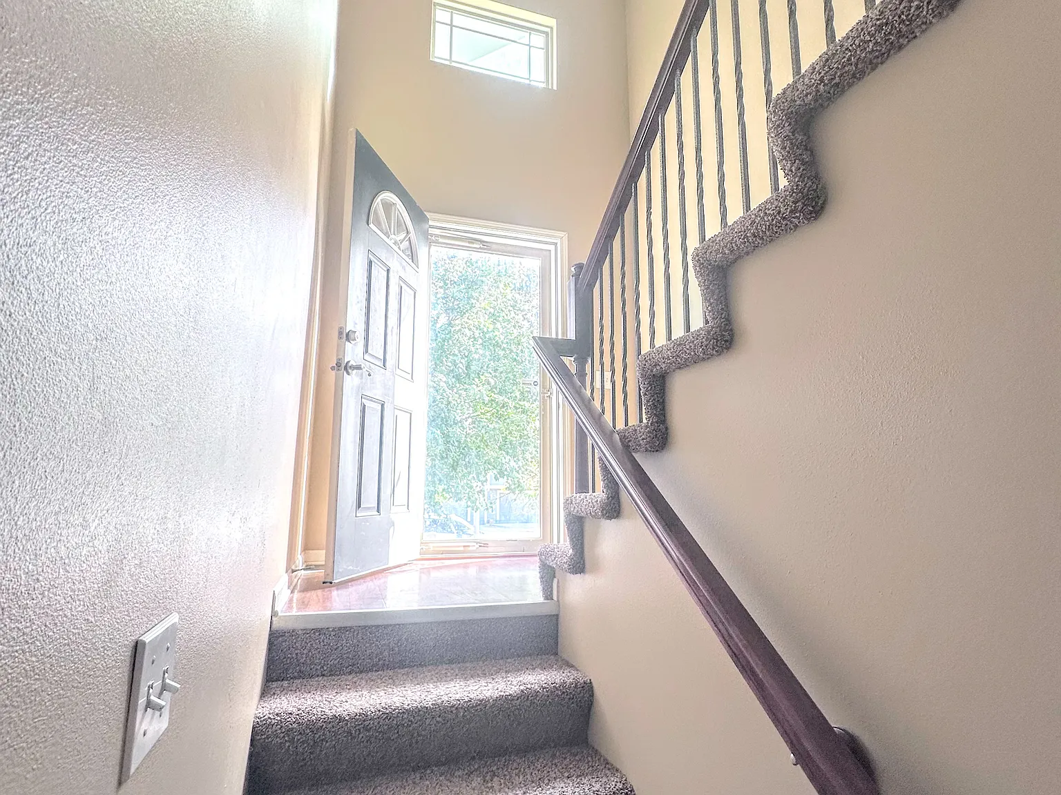 3 bed, 1608 sqft, $2,125 — Photo 4
