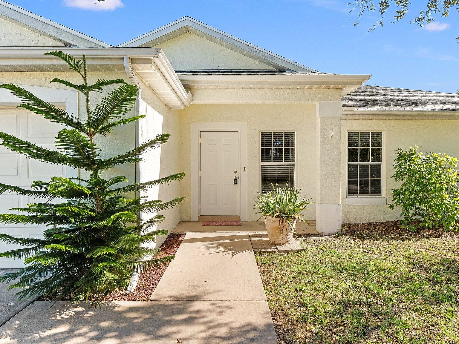 2513 SE Lakewood Street, Port Saint Lucie, FL 34952 | Zillow