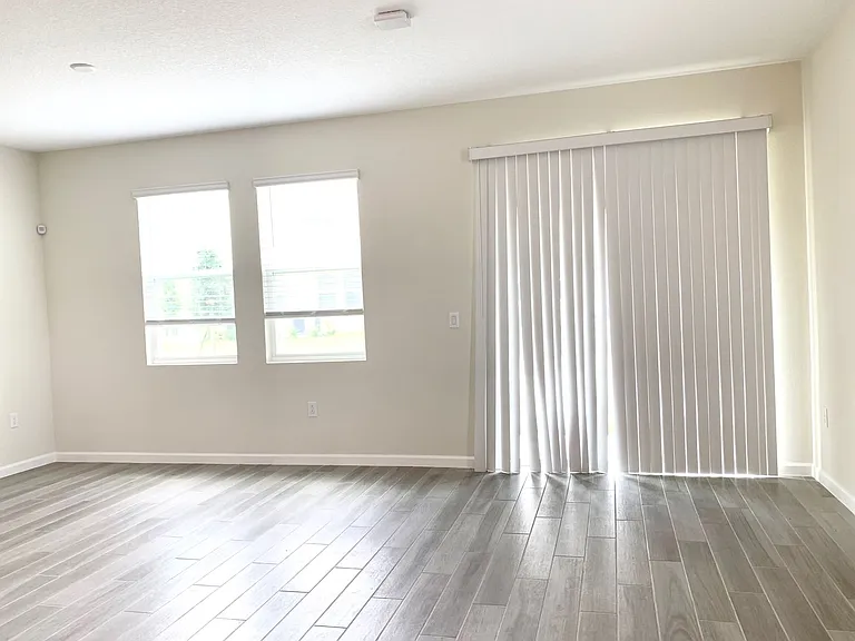 9963 Red Eagle Dr — Photo 3