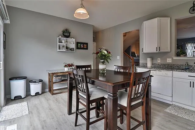 5170 Spring Ridge Dr E — Photo 35