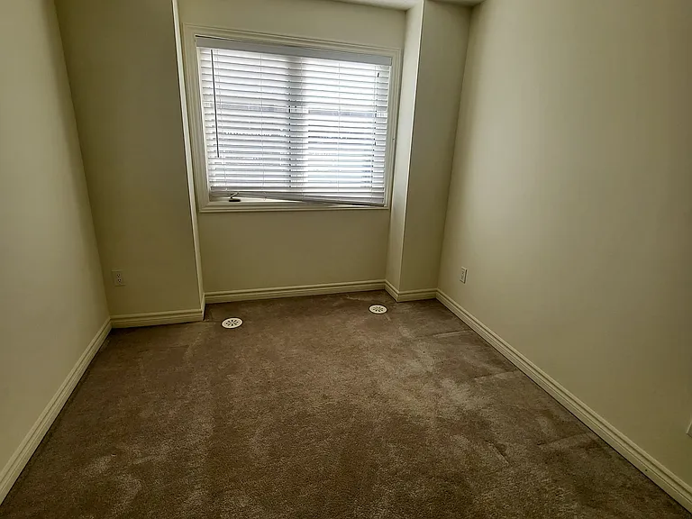 2420 Baronwood Dr #34-04 — Photo 8