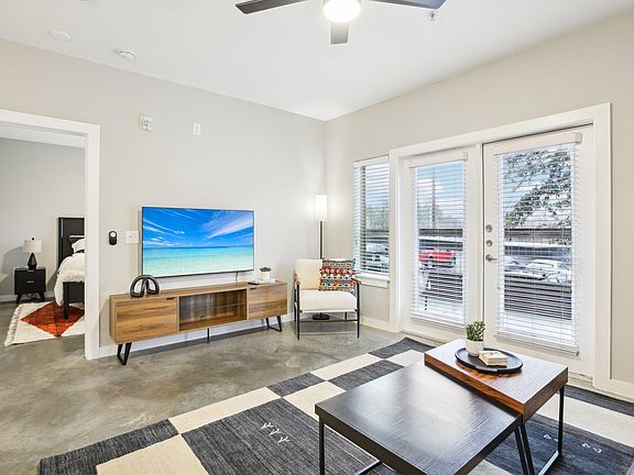 2nd image of 2505 Thornton Rd #1107