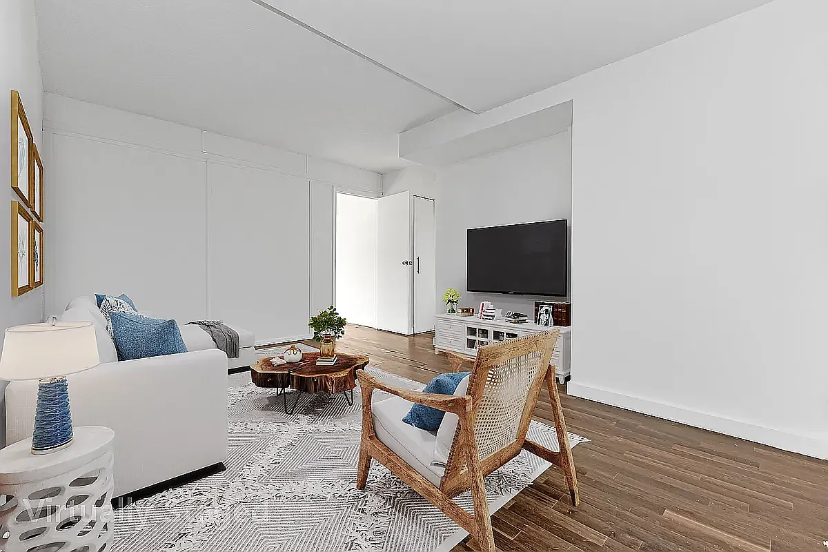 184 Lexington Avenue — Photo 2