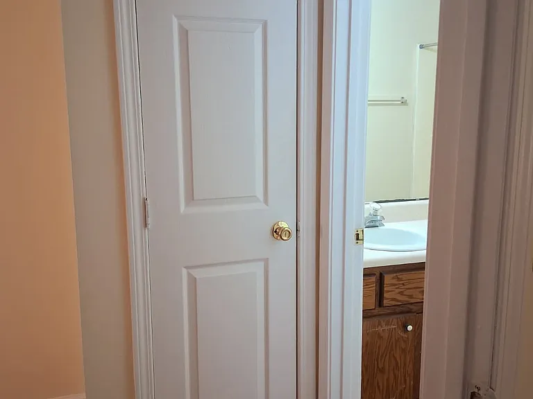 420 Simpson Rd #32 — Photo 11