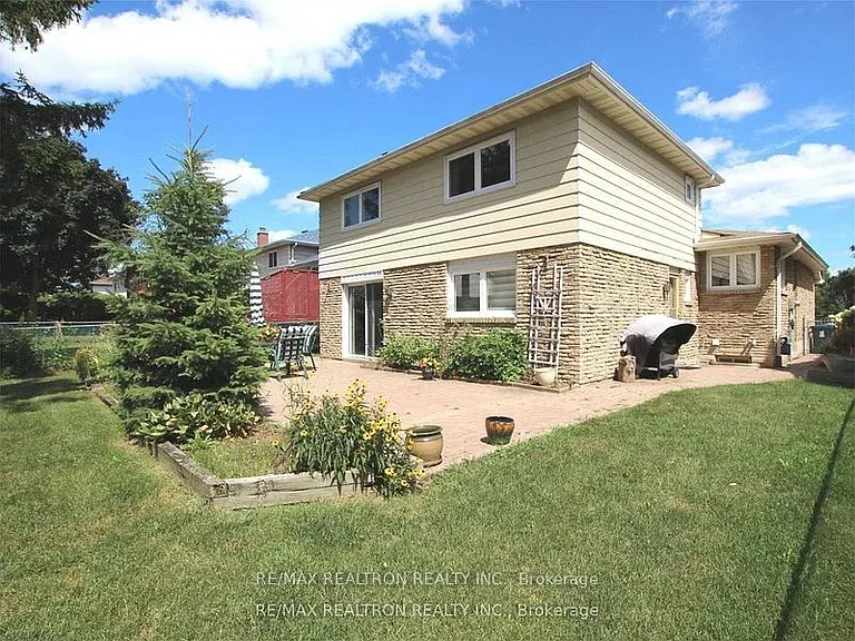 40 Wellpark Blvd #LOWER — Photo 16