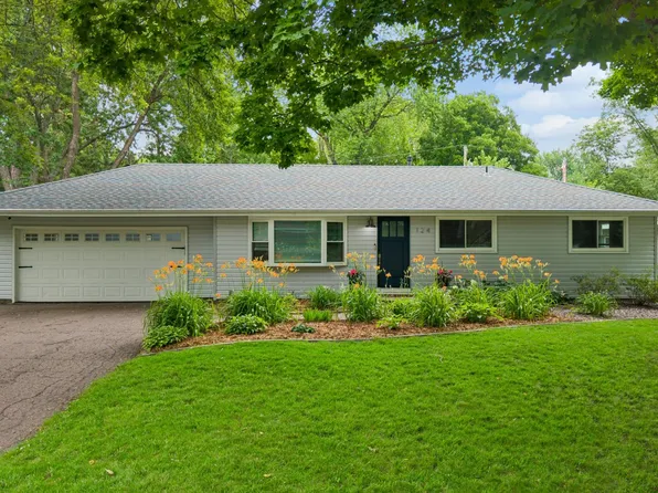 124 Harrington Dr, Long Lake, MN 55356