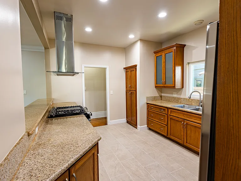 4210 Halldale Ave — Photo 15