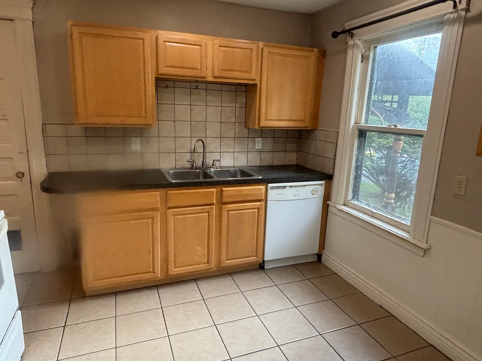 739 Minor Ave — Photo 4