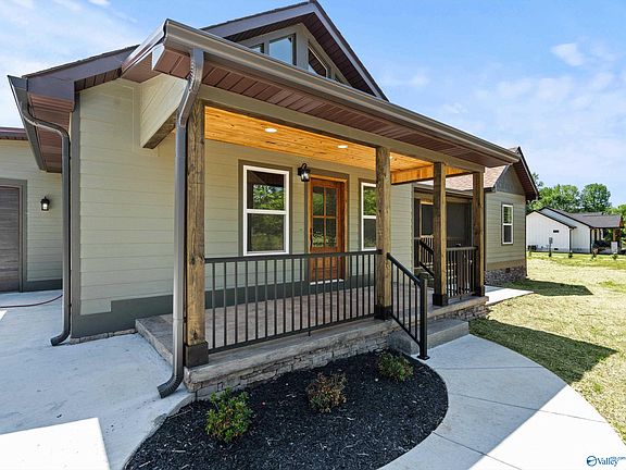 5th image of 1008 Junkins Rd