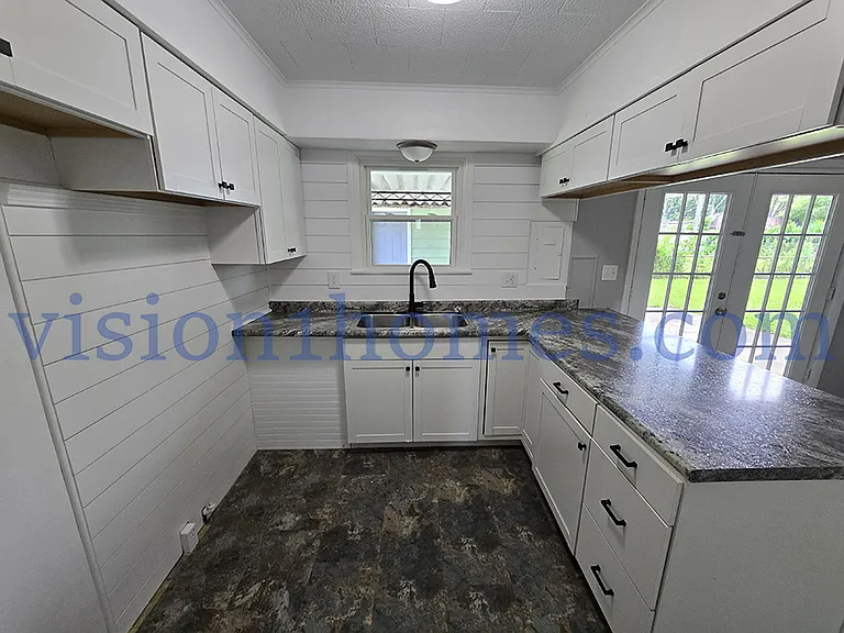 1765 Rice Ave — Photo 2