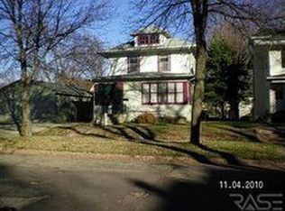 1306 S Duluth Ave, Sioux Falls, SD 57105