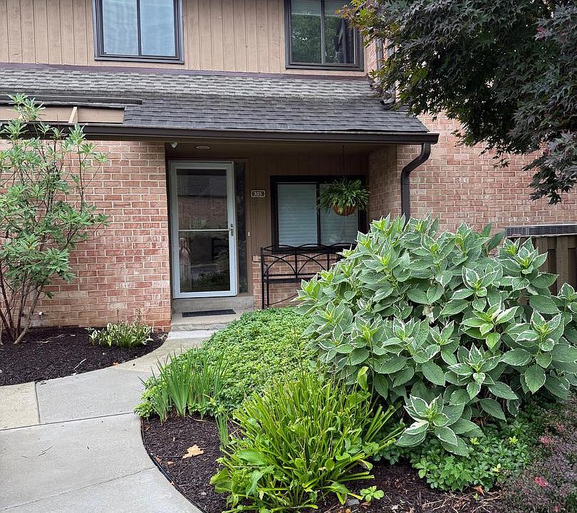 1st image of 305 Paoli Woods Dr