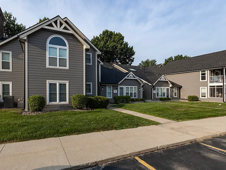 Winwood Apartments — Photo 28
