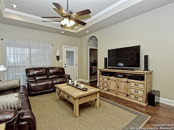 5th image of 13362 Leeward Ln