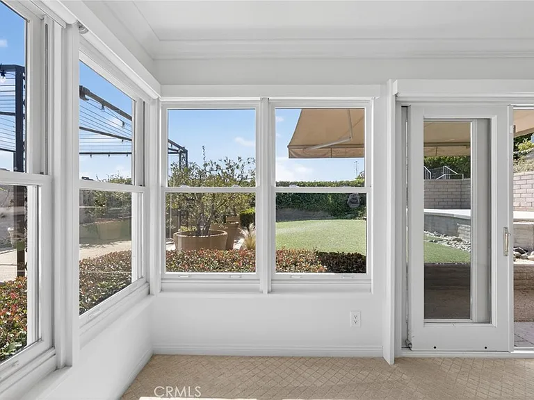 32201 Sea Island Dr — Photo 42