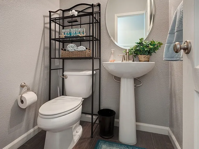 2nd Half bath