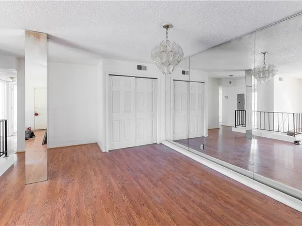 1213 Camelot Dr, College Park, GA 30349