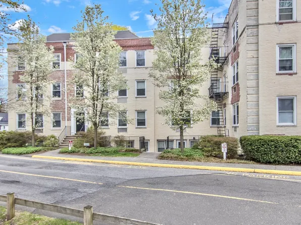 100 Summer Street #2A, Stamford, CT 06901