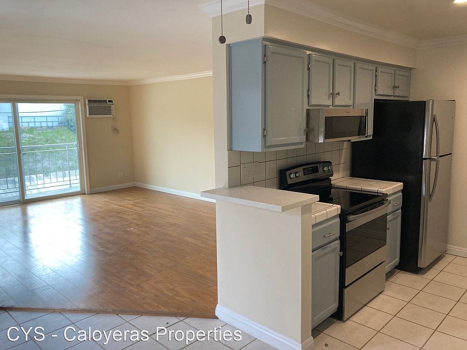 1st image of 9612 Lucerne Ave #205