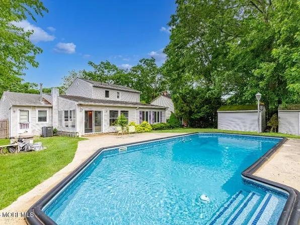 608 Huckleberry Lane, Toms River, NJ 08753
