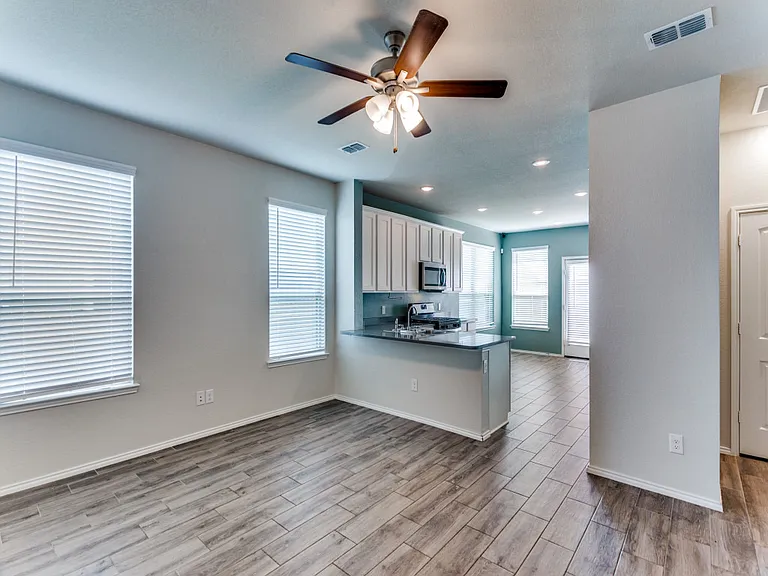 2804 Bursera Ln — Photo 4
