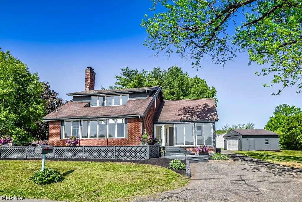 3496 Dollar Dr photo 1