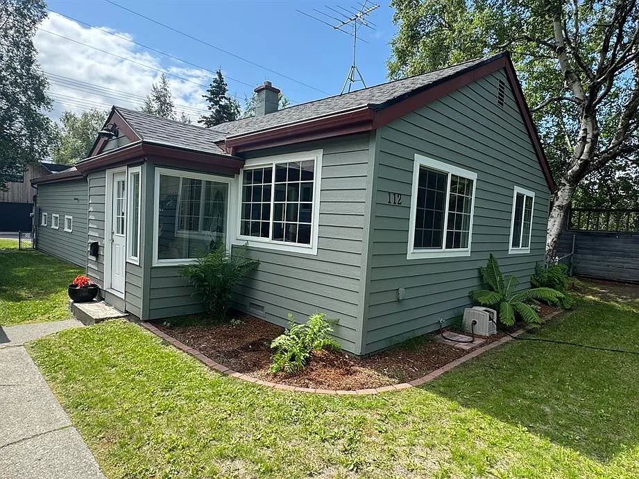 112 E 10th Ave