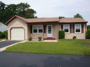 14 Apple La, Whiting, NJ