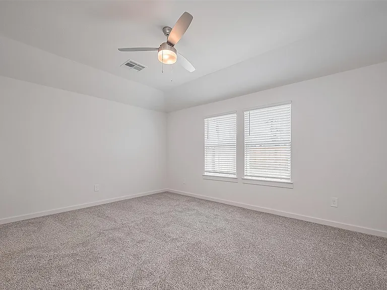 1535 Merulana Ln — Photo 11