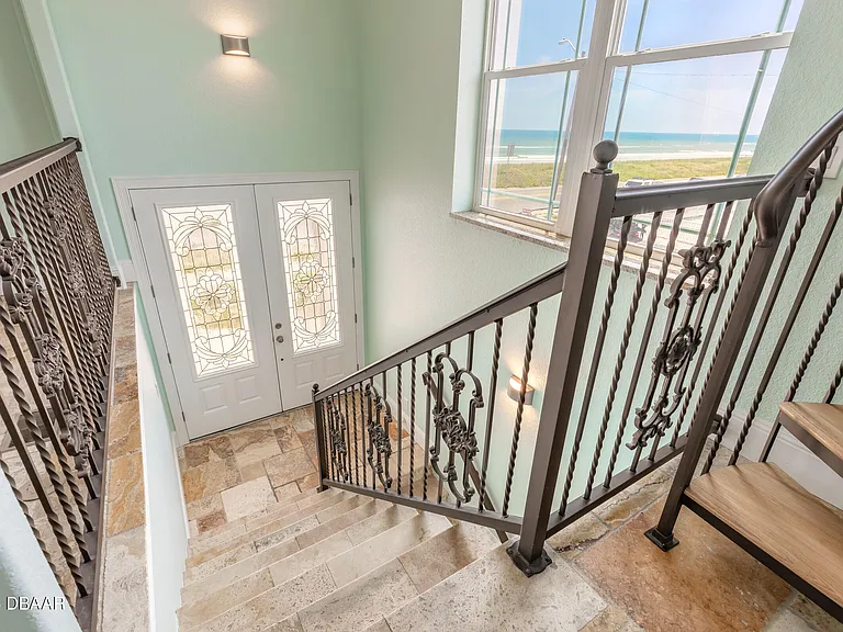 2288 S Ocean Shore Blvd — Photo 8