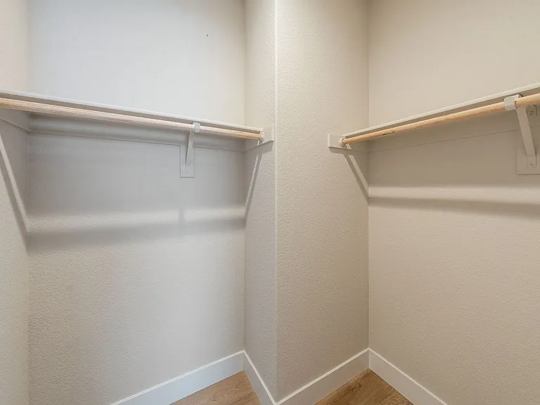 1342 Wheeler Peak Ct — Photo 37